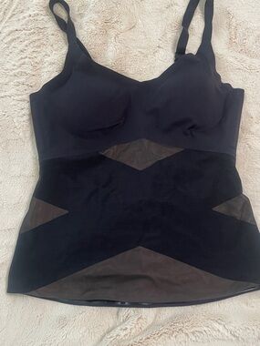 Honeylove Black Sculpting Lift Wear Camisole
